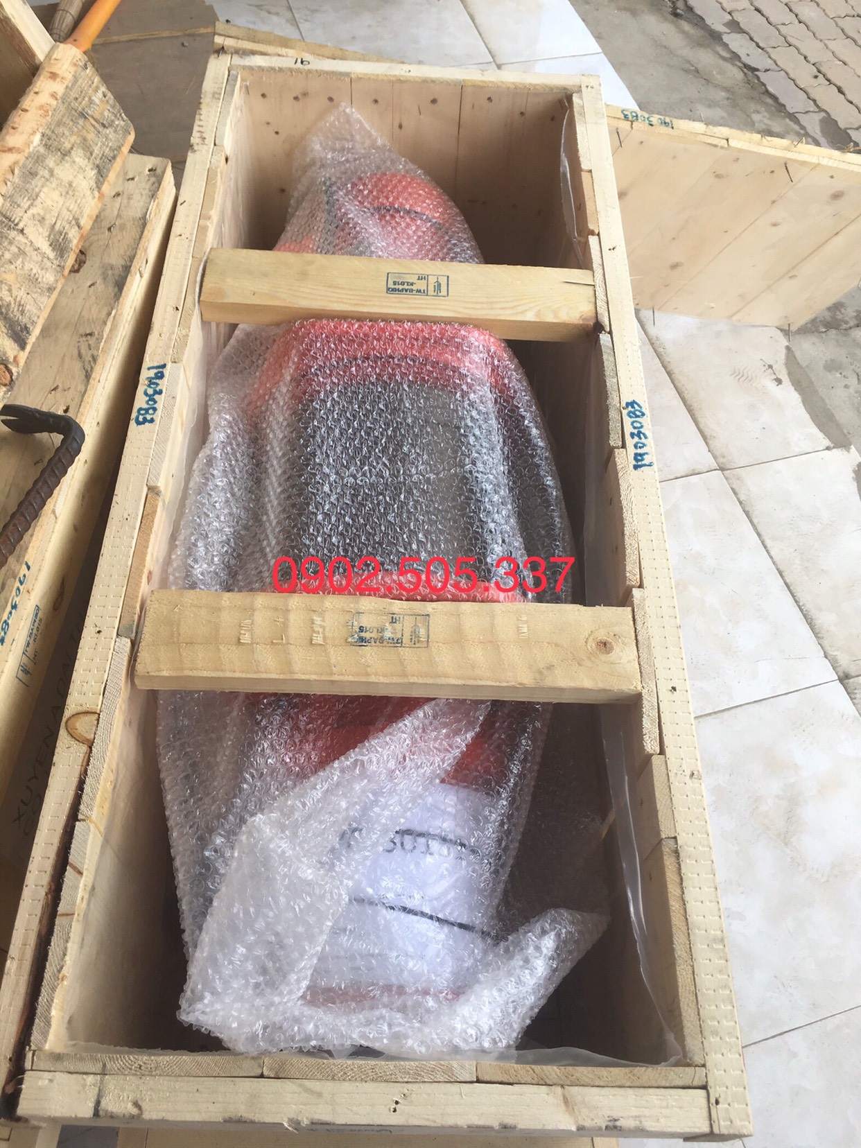 Hình Ảnh Tời Điện 300kg 500Kg Đài Loan 100 Mét Cáp