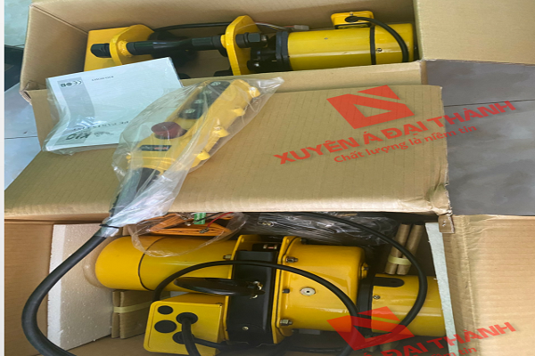 palang-xich-dien-1-tan-xuyen-a-dai-thanh