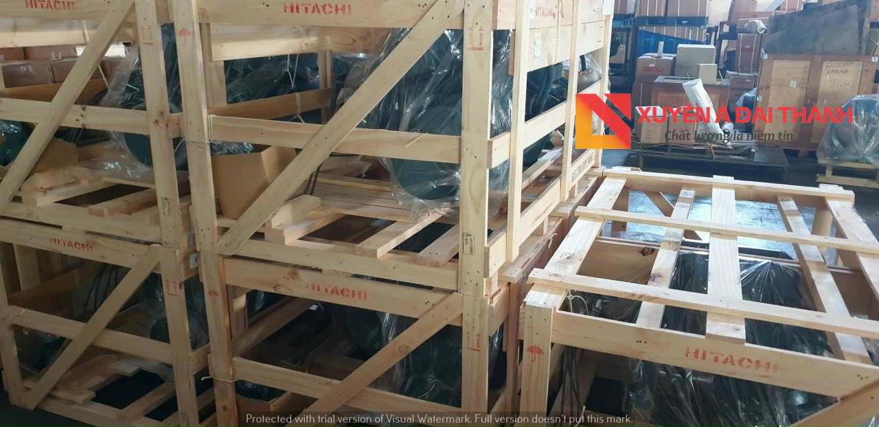 palang c&aacute;p điện Hitachi thực tế